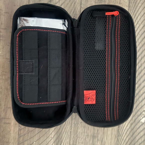 Red and Black Nintendo Switch Carrying Case - Picture 2 of 2